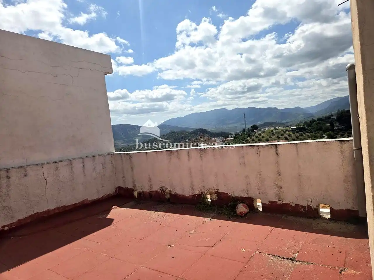 Casa adosada en venda en Jaén amb Traster
