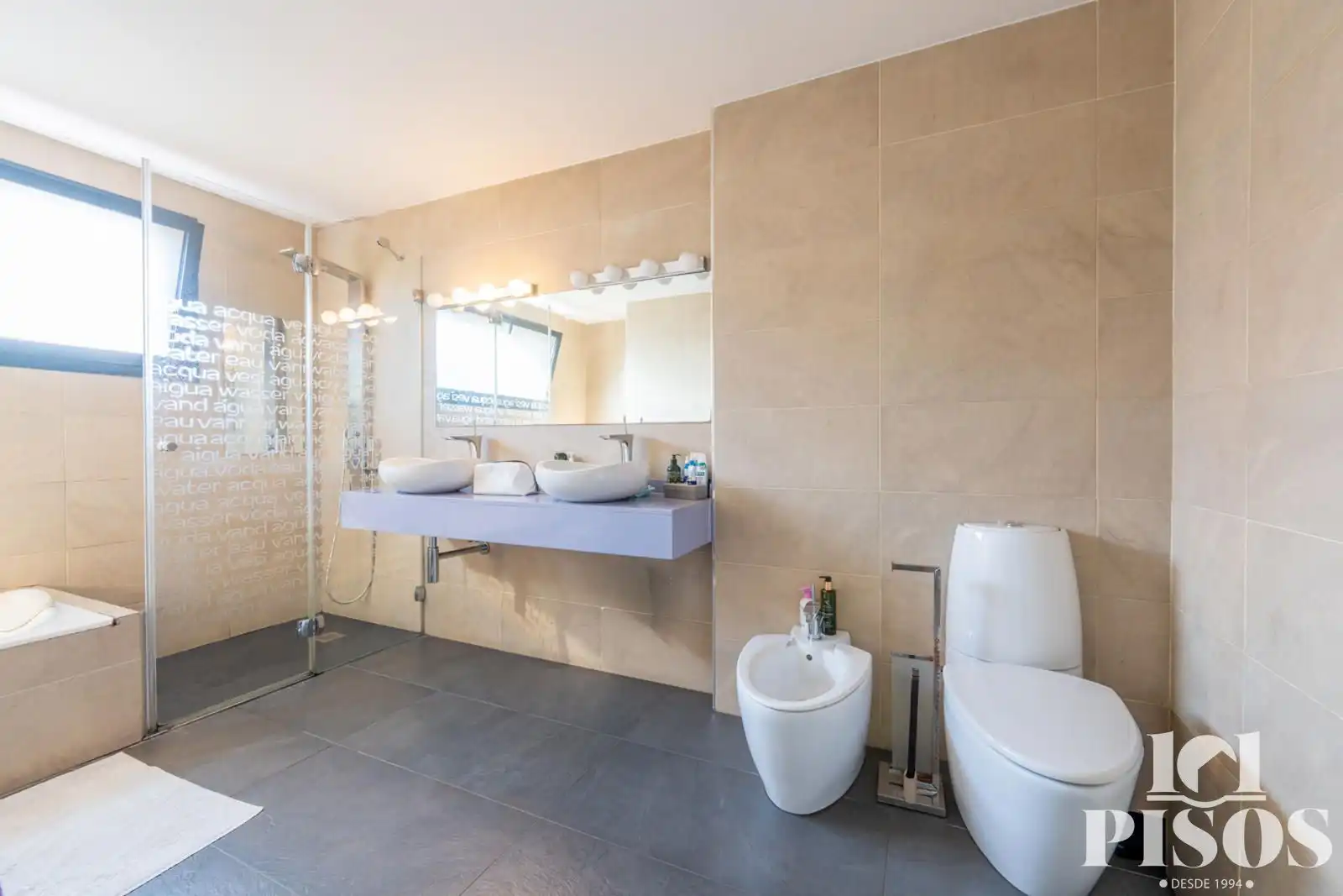 Bathroom of Houses for sale in Sant Cugat del Vallès  with Air Conditioner, Storage room and Swimming Pool