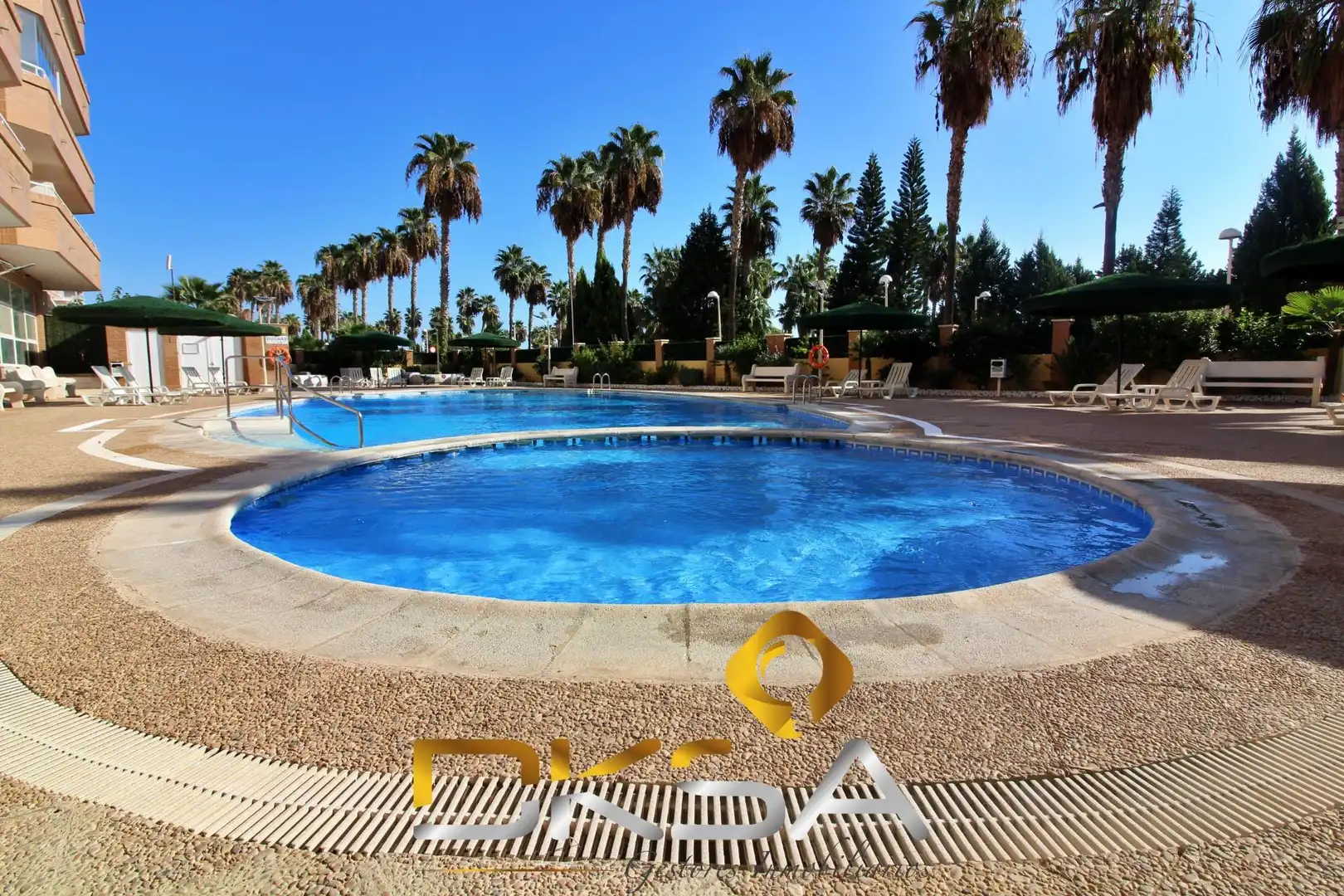 Apartment with pool for sale in Calle AMPLARIES, imagen 32