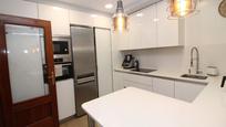 Kitchen of Flat for sale in Santurtzi 