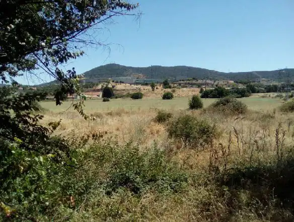 Terreny industrial en venda en Plasencia