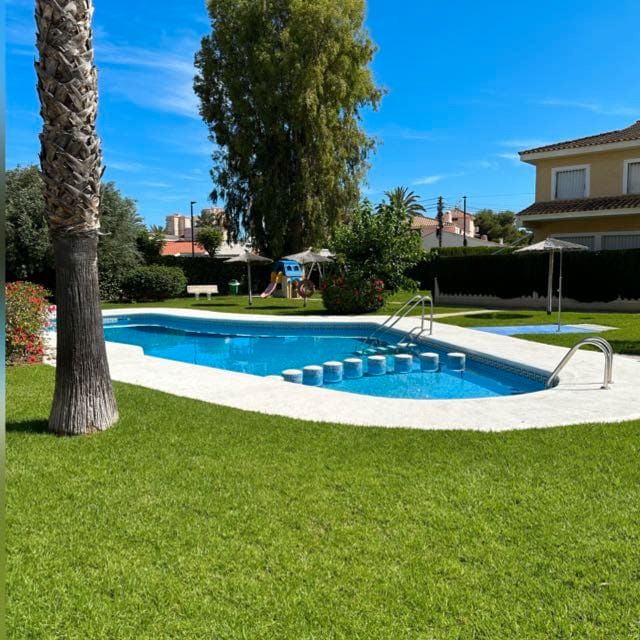 Swimming pool of Single-family semi-detached to rent in El Campello  with Air Conditioner, Heating and Terrace