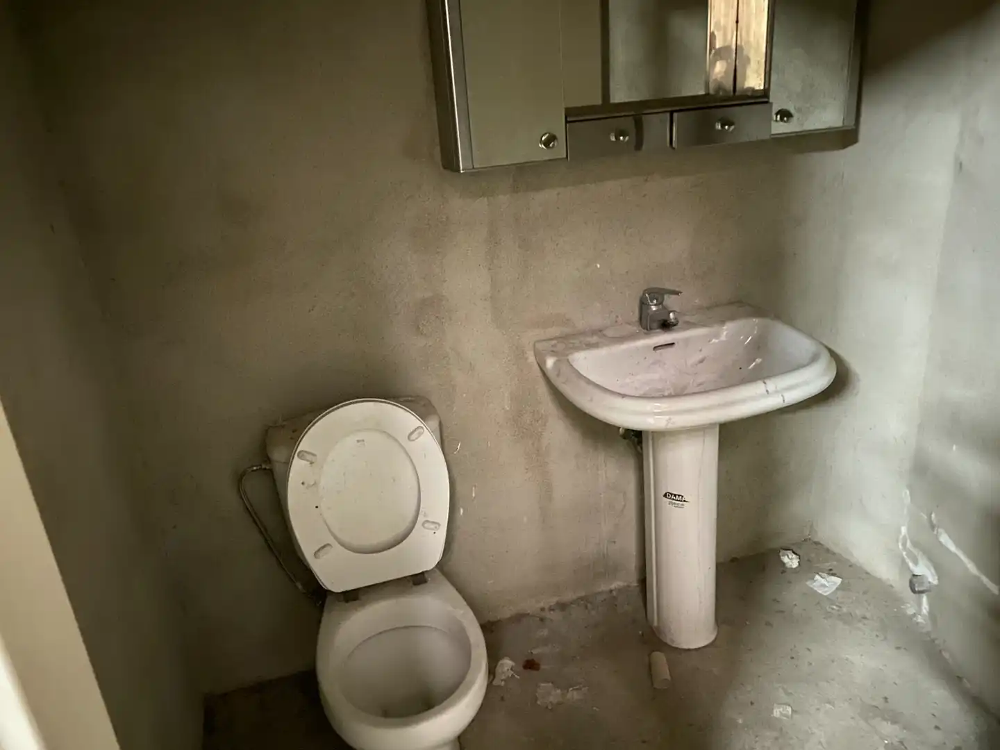 Baño de Nave industrial de alquiler en Sant Feliu de Guíxols