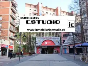 Vista exterior de Residencial en venda en Erandio