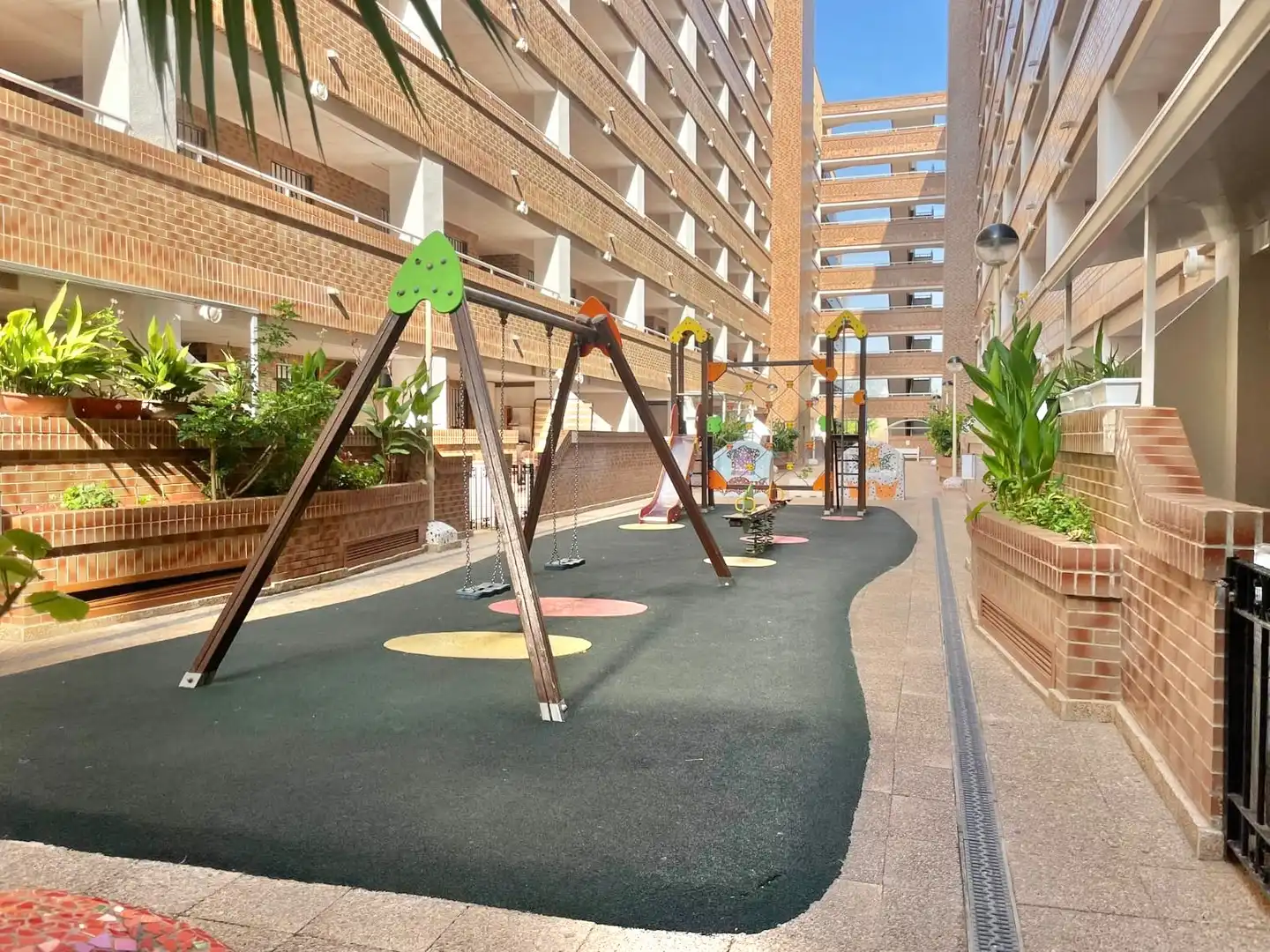 Exterior view of Apartments for sale in Oropesa del Mar / Orpesa  with Air Conditioner, Terrace and Storage room