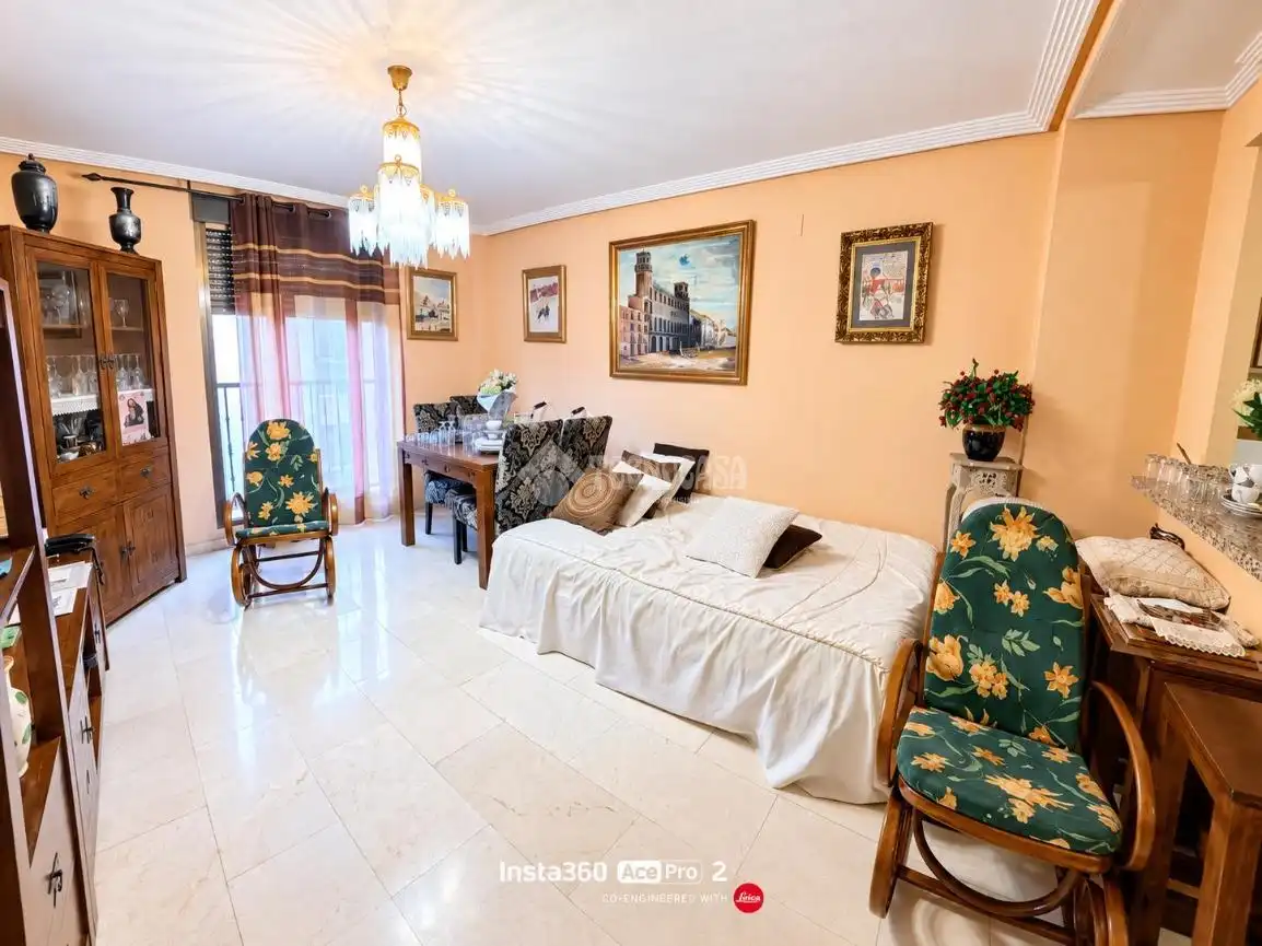Sala de estar de Piso en venta en Alicante / Alacant