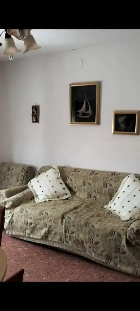 Wohnzimmer von Wohnung zur Miete in Estercuel mit Möbliert, Ofen und Waschmaschine