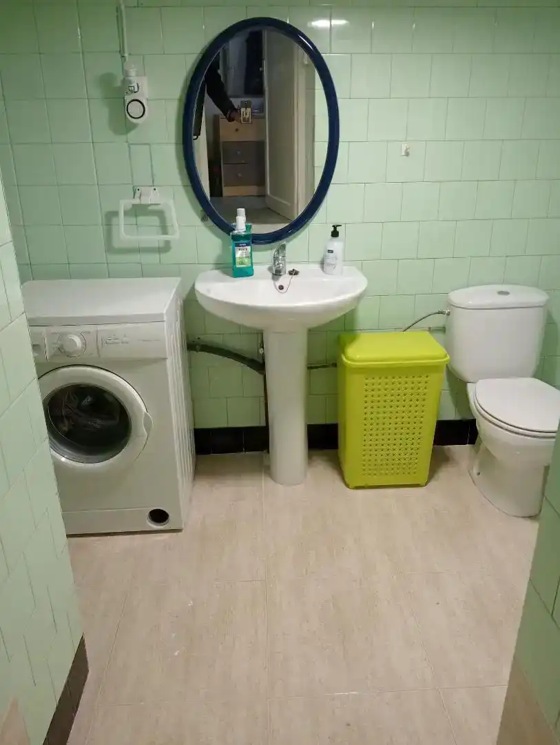 Bany de Pis en venda en Bocairent amb Balcó