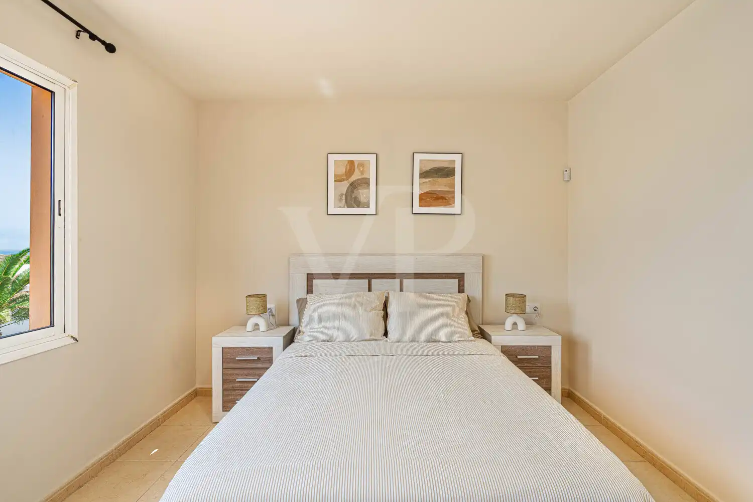 Habitación de Casa adosada en venta en Arona con Terraza y Piscina comunitaria