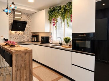 Piso con ascensor en venta en Calle las Salinas 1