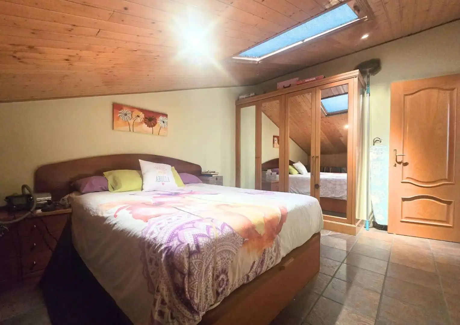 Habitación de Casa adosada en venta en Sabadell con Aire acondicionado, Calefacción y Terraza