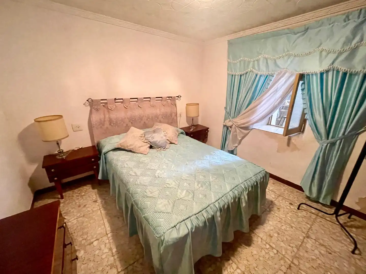 Bedroom of Houses for sale in Minglanilla  with Furnished