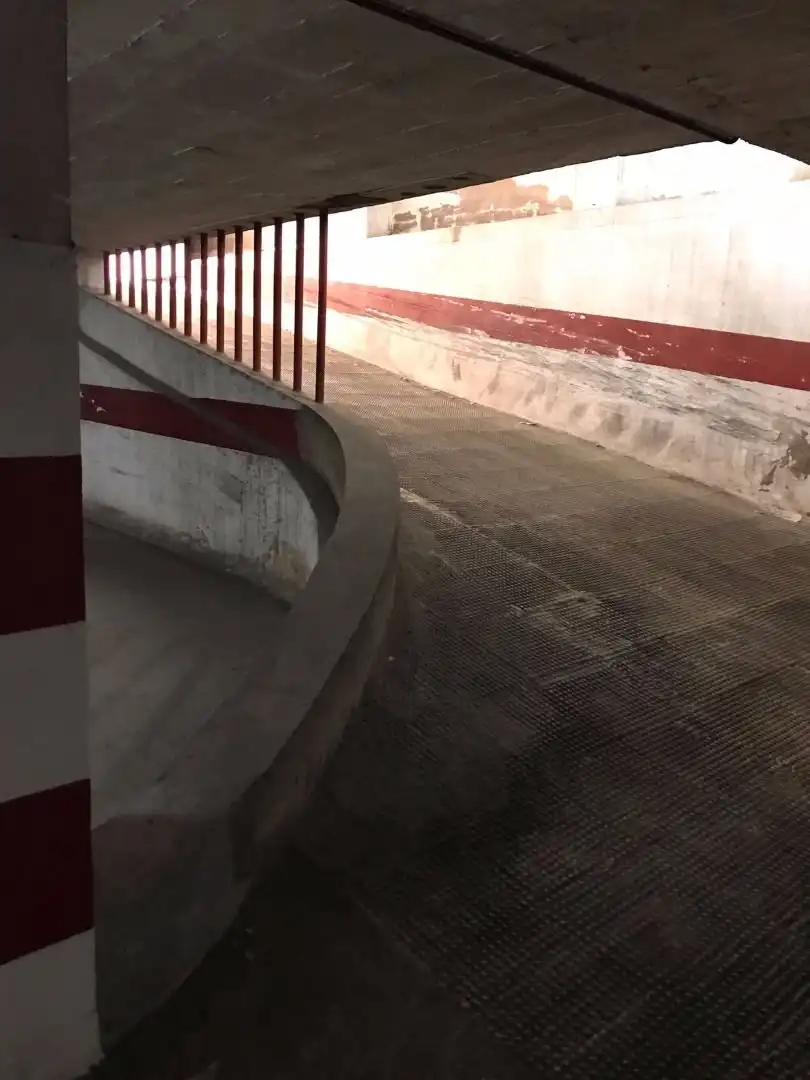 Parkplatz von Garage zum Verkauf in Melilla
