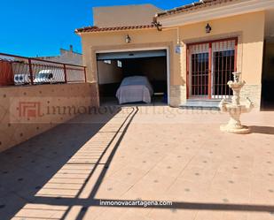 Vista exterior de Casa o xalet en venda en Cartagena amb Terrassa i Traster