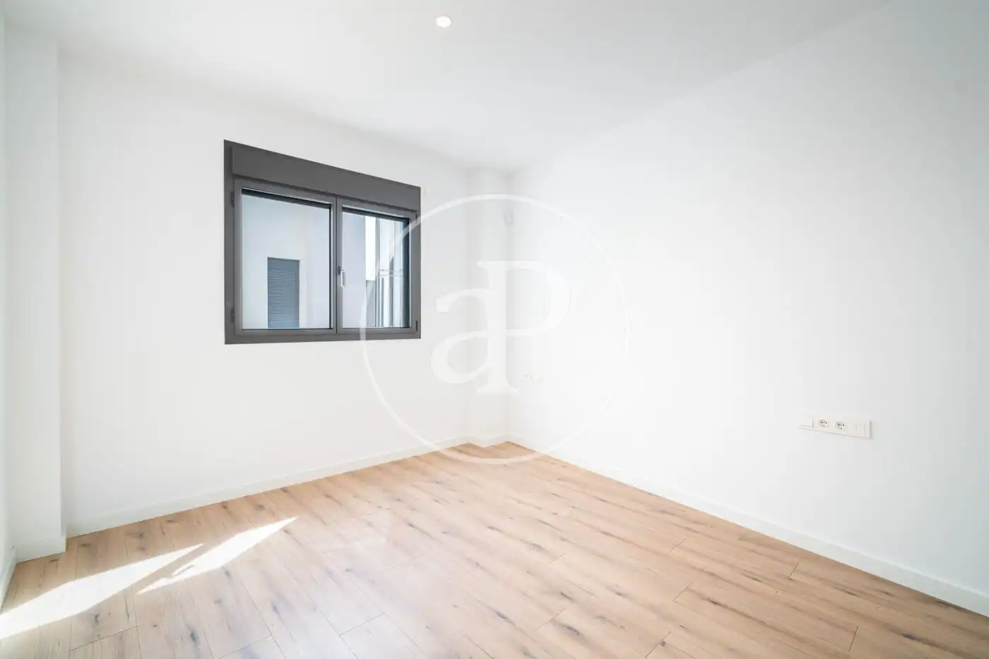 Bedroom of Flat for rent in Barcelona  with Air Conditioner, Heating and Terrace