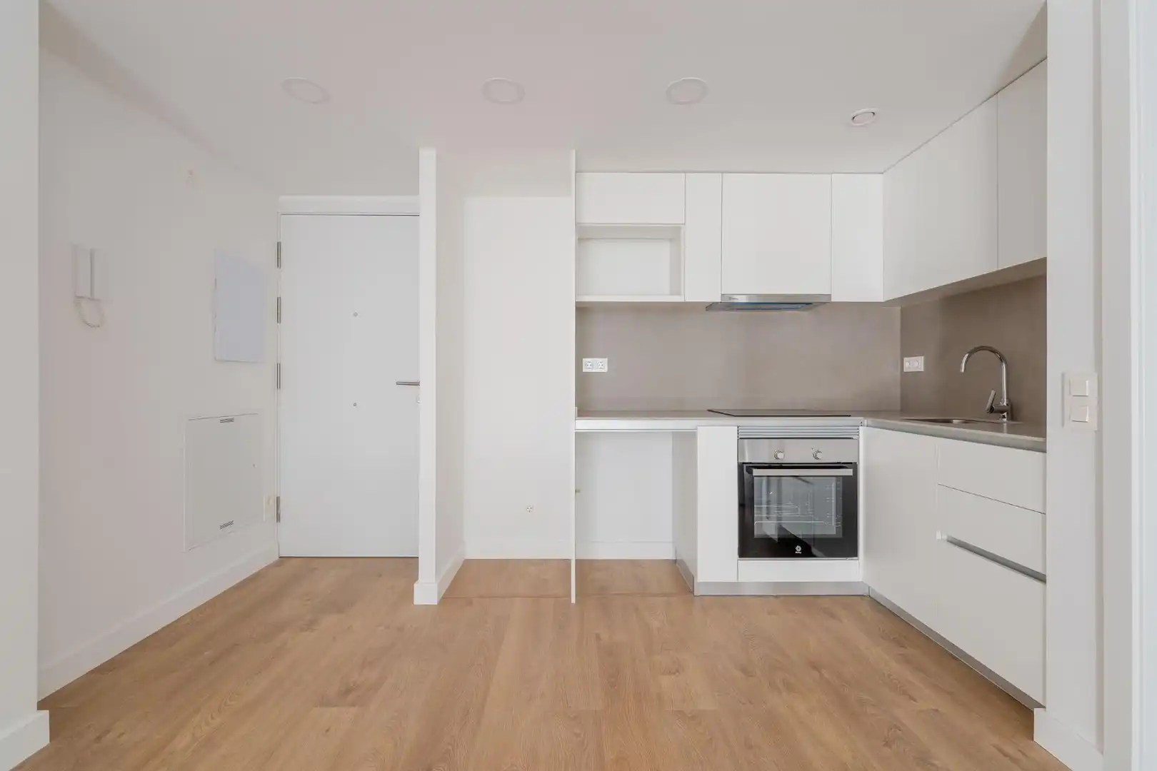 Cocina de Piso de alquiler en Palamós con Calefacción y Piscina comunitaria