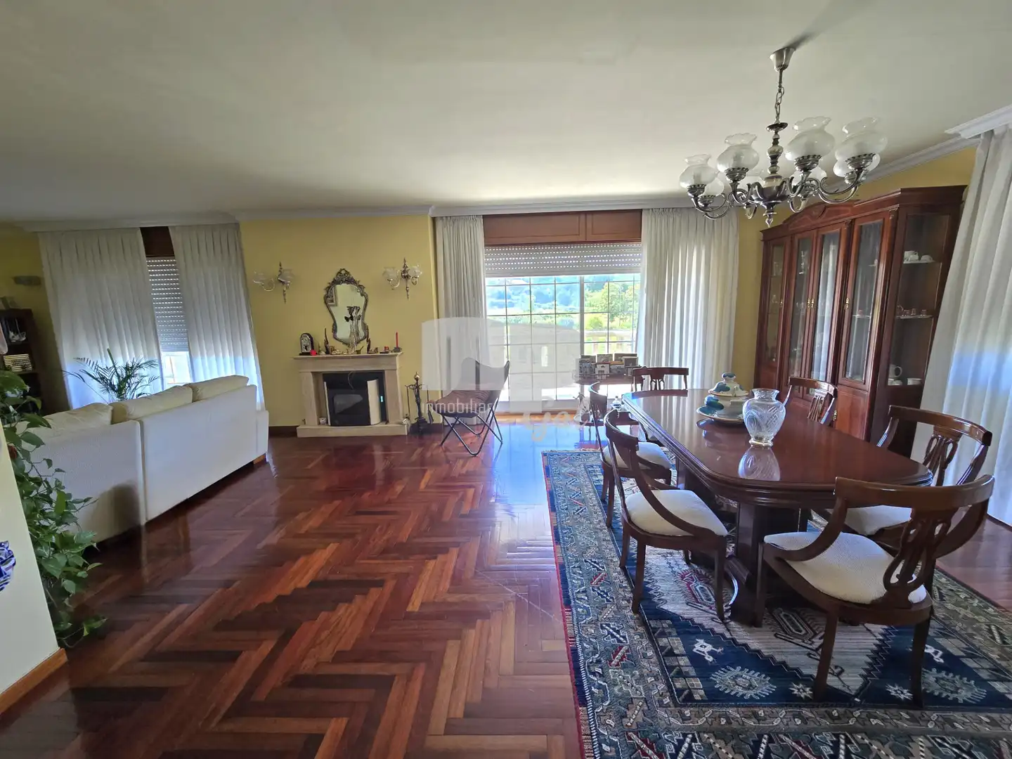Comedor de Casa o chalet en venta en Vigo  con Calefacción, Jardín privado y Terraza