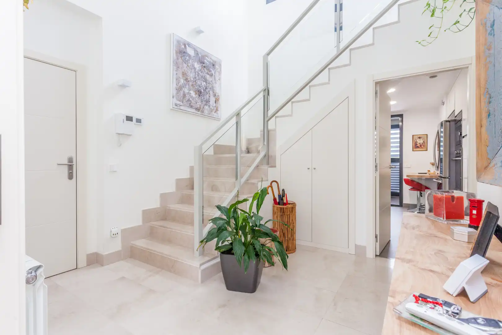 Maisonette zum Verkauf in Fuente del Fresno mit Klimaanlage, Heizung und Abstellraum