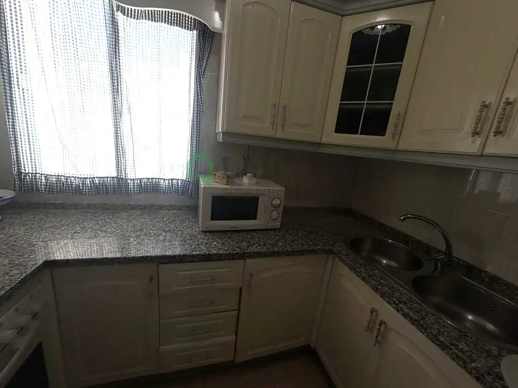 Wohnung zur Miete in Calle Cordero El, Pardaleras