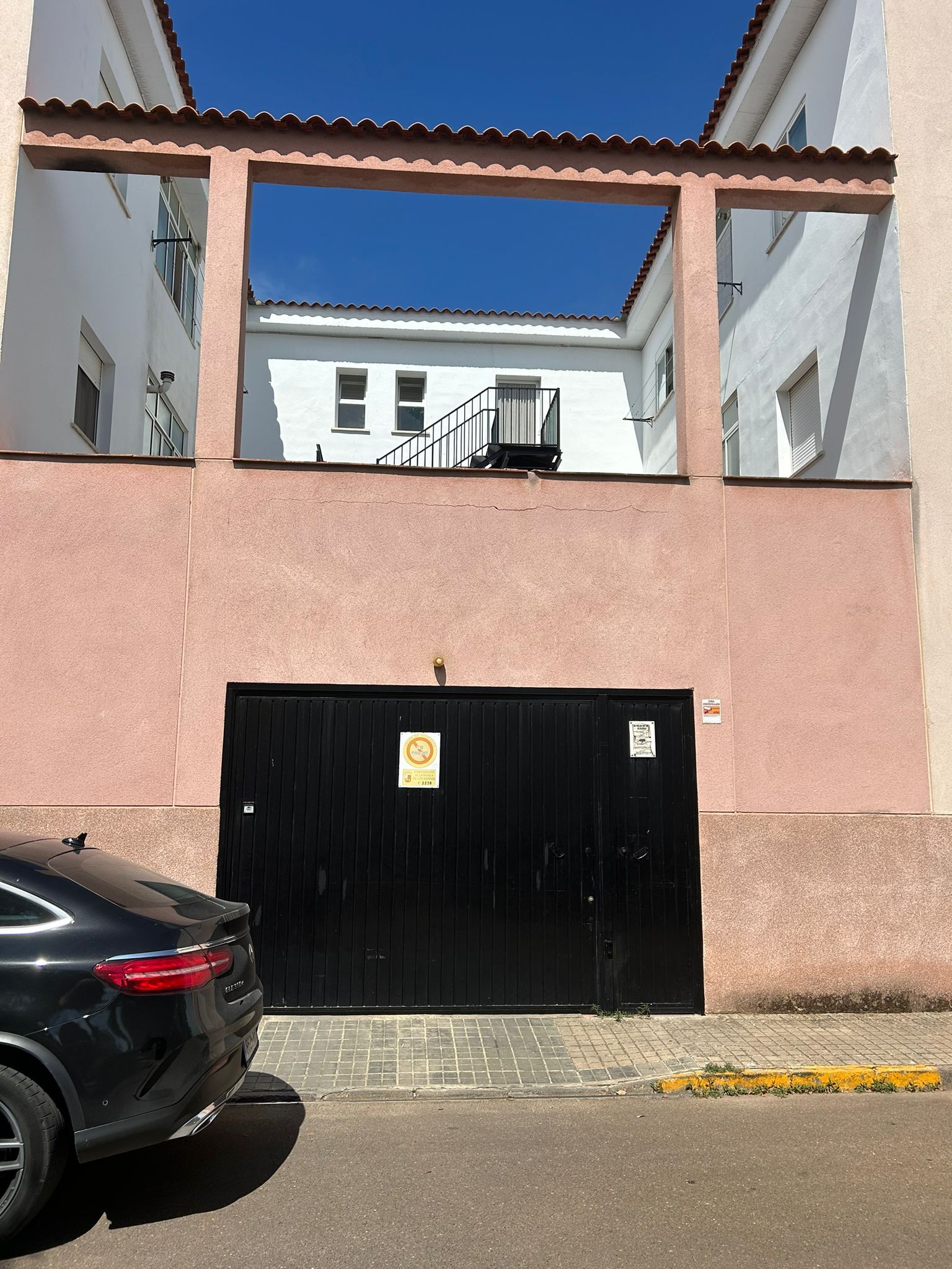 Vista exterior de Garatge en venda en Villafranca de los Barros