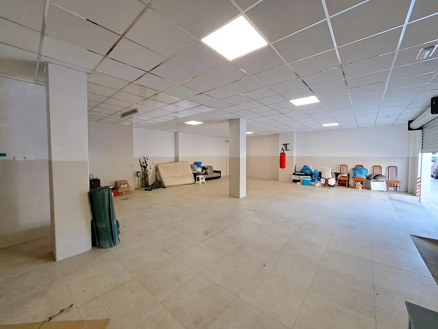 Business premises for sale in Casc Urbà, imagen 4