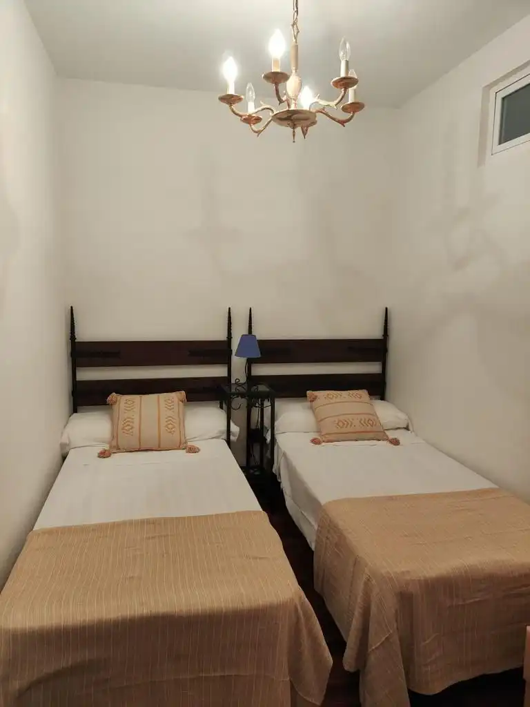 Flat for rent in Constitución Plaza, 145, Parte Vieja