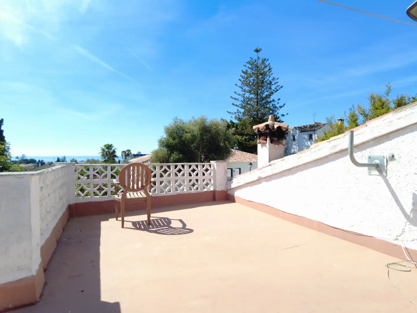 Chalet con jardín en venta en Río Real - Los Monteros, imagen 8