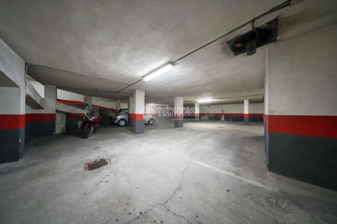Garatge en venda a Plaza de Toros