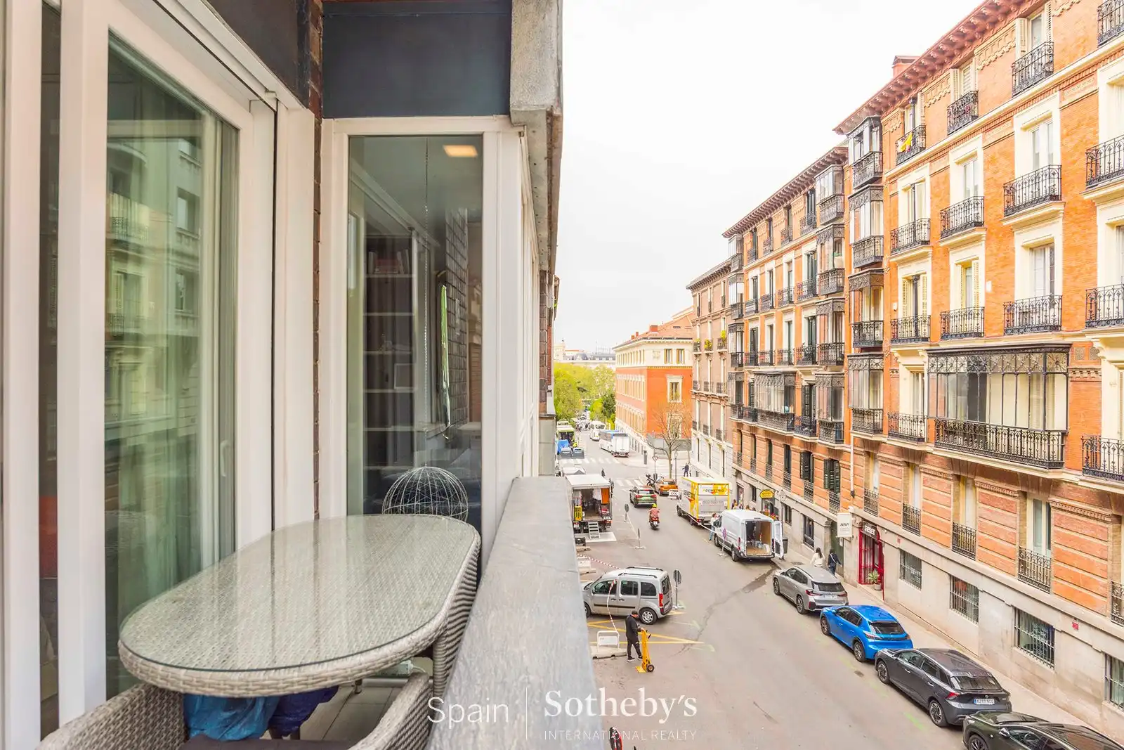 Terrasse von Wohnungen zum Verkauf in Madrid mit Klimaanlage, Heizung und Terrasse