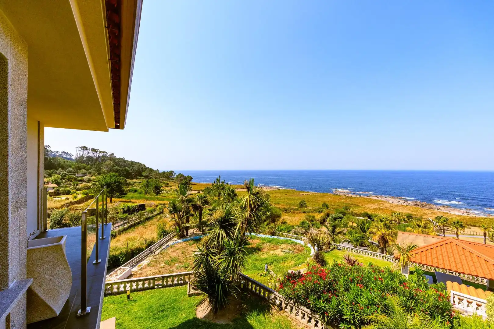 Terrace of Houses for sale in Oia  with Air Conditioner, Heating and Private garden