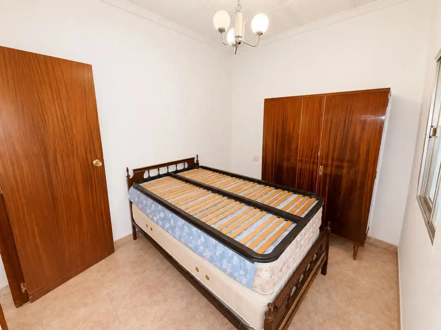 Habitación de Casa adosada en venta en Archena