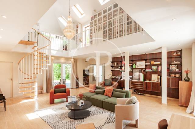 Casa-chalet en Alquiler en C. del Camino de Hoyarrasa en Urbanización La Moraleja