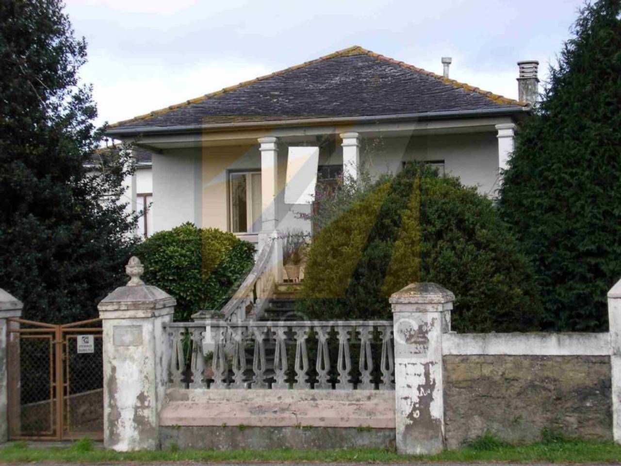 Exterior view of House or chalet for sale in Coaña  with Heating, Terrace and Furnished