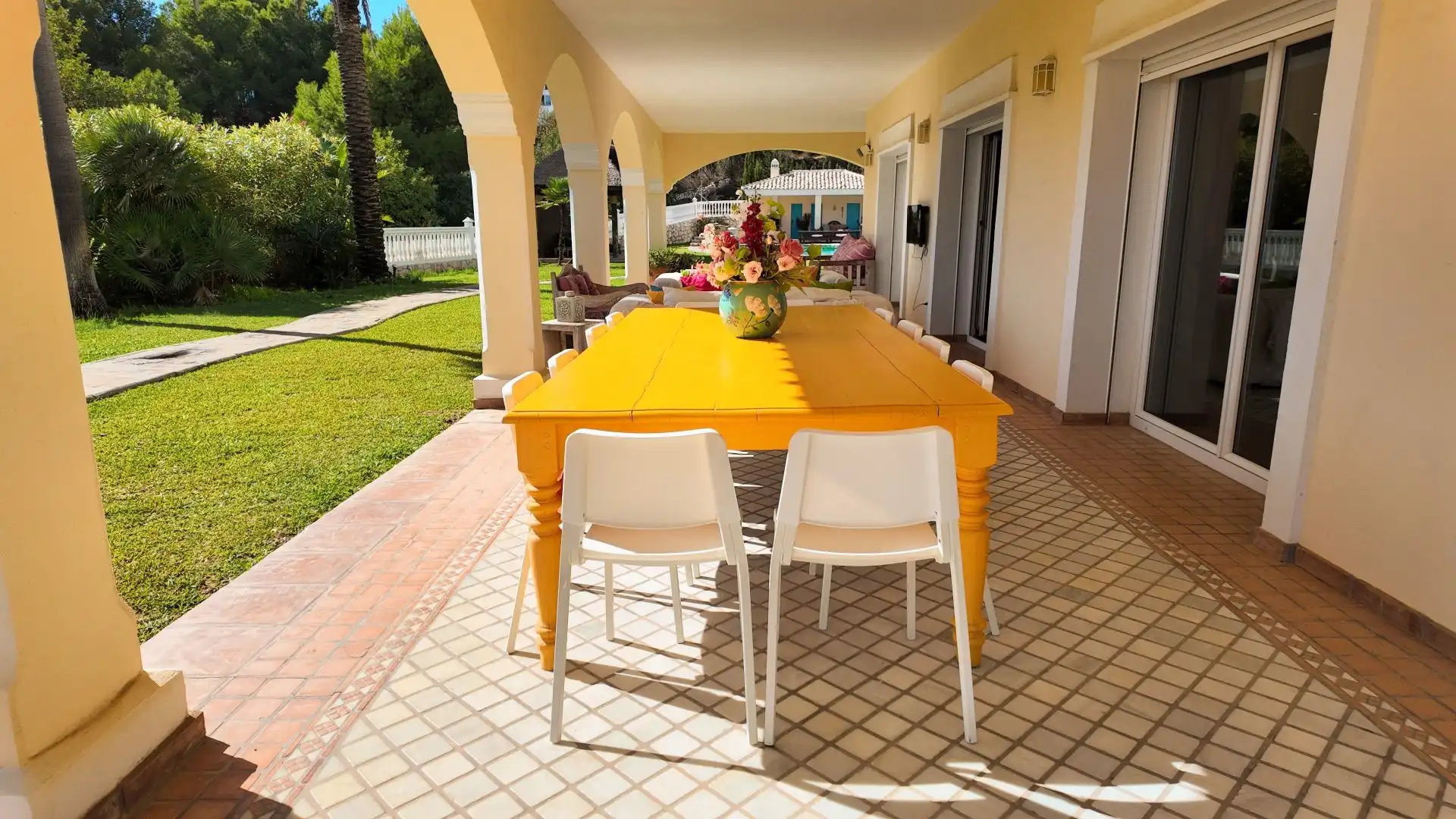 Terrassa de Finca rústica en venda en Mijas amb Aire condicionat, Traster i Piscina