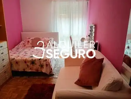 Bedroom of Flat for rent in Miranda de Ebro  with Heating and Furnished