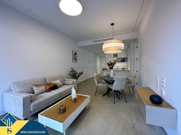 Appartement compact avec piscine à vendre à Playa de los Locos