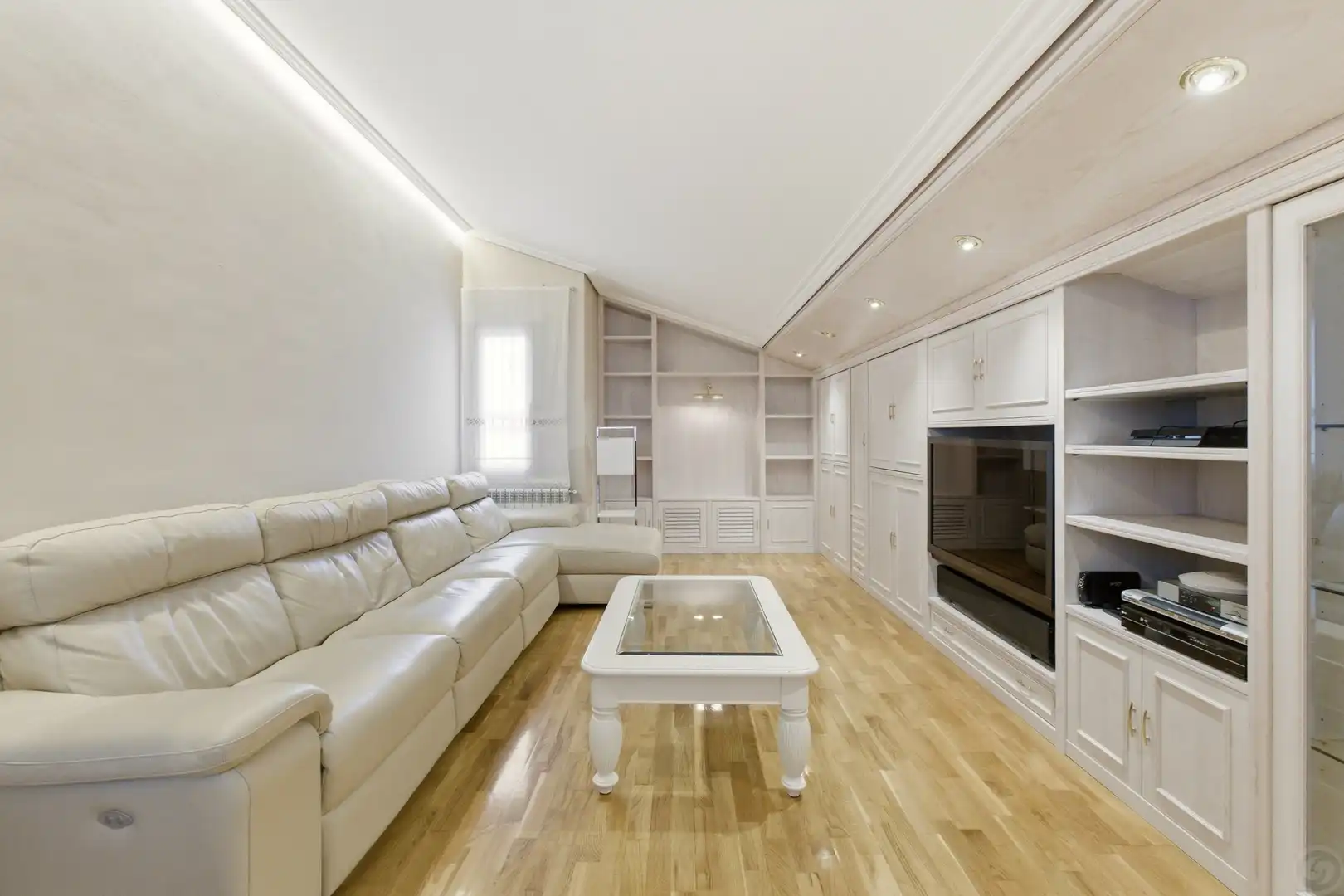 Living room of Duplexes for sale in Girona  with Air Conditioner, Heating and Terrace