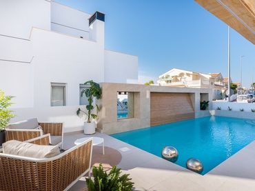 Villa con piscina in vendita a Rojales