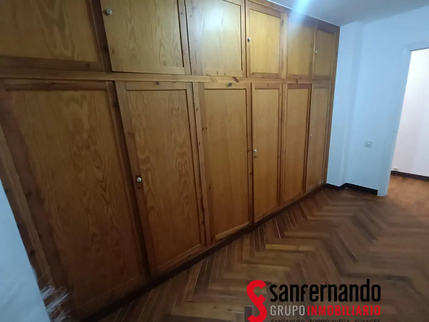 Bedroom of Flat for rent in Santander  with Heating, Parquet flooring and Balcony
