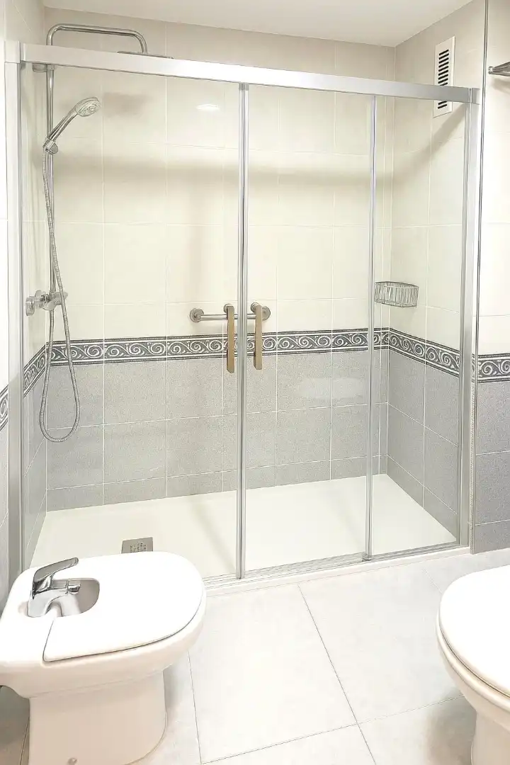 Badezimmer von Wohnungen zur Miete in Peñíscola / Peníscola mit Klimaanlage, Heizung und Terrasse