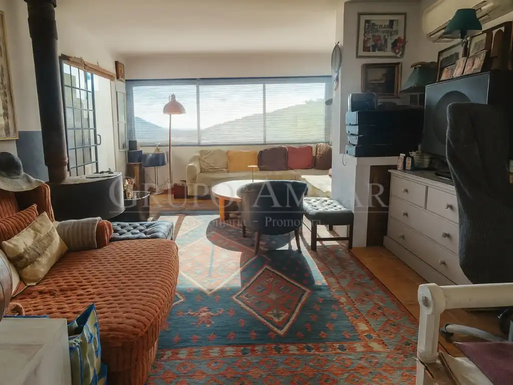 Sala d'estar de Àtic en venda en Santa Eulària des Riu
