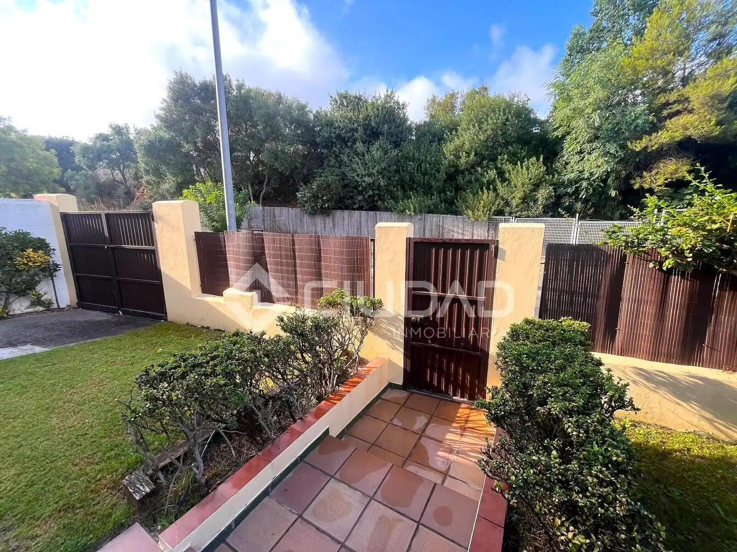 Jardín de Casa adosada en venta en Sanlúcar de Barrameda con Aire acondicionado, Jardín privado y Terraza