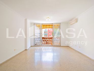 Flat with lift for sale in Algirós