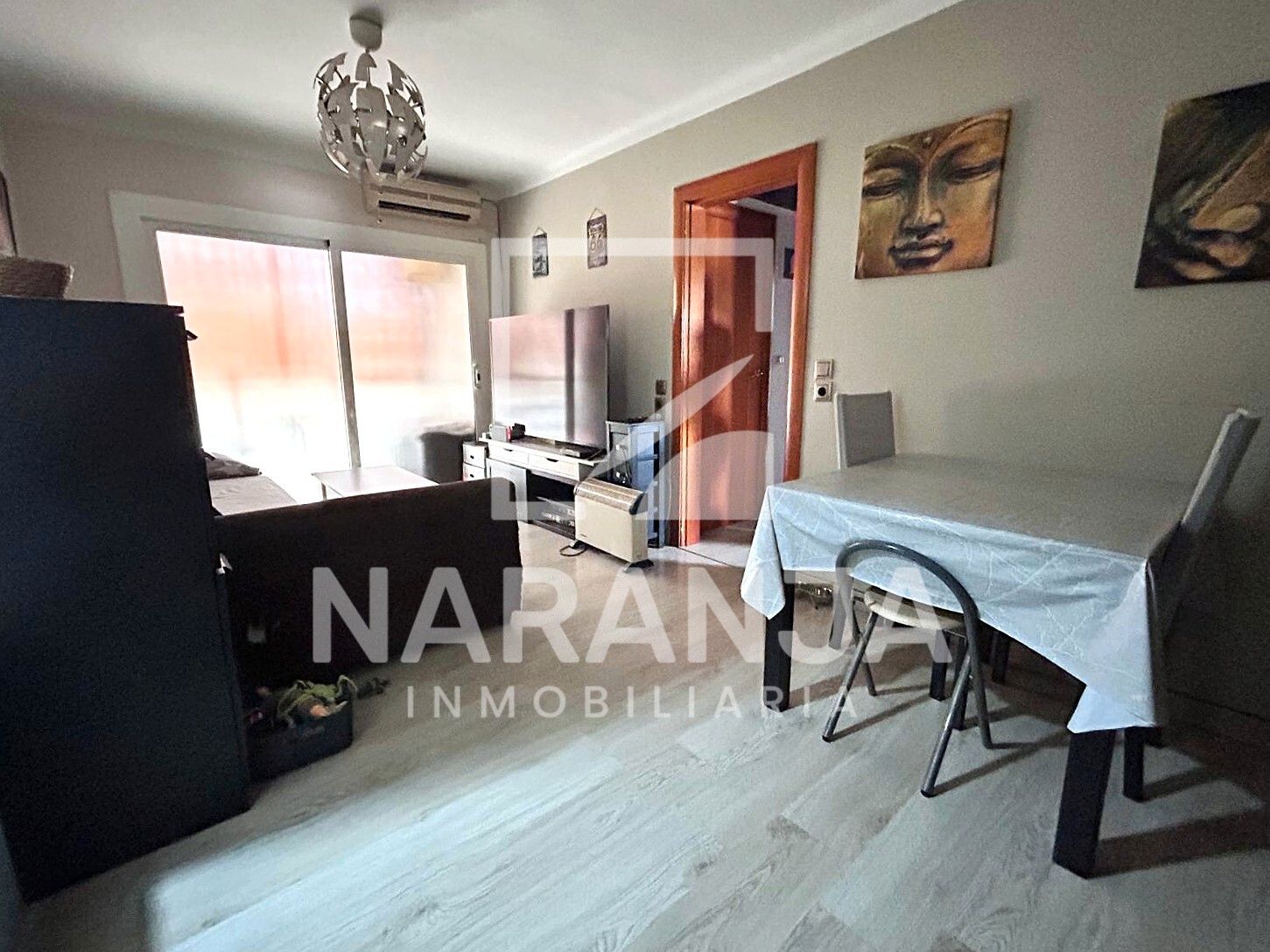 Habitación de Piso en venta en Santa Coloma de Gramenet con Balcón