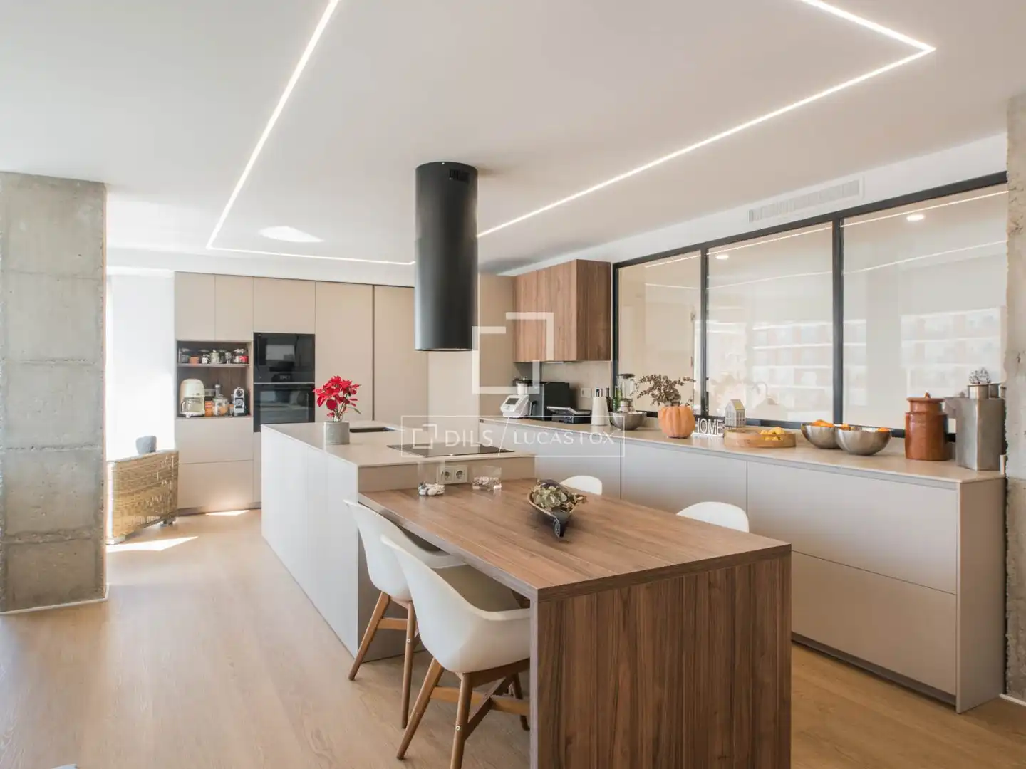 Cuina de Pis en venda en Málaga amb Aire condicionat, Terrassa i Moblat