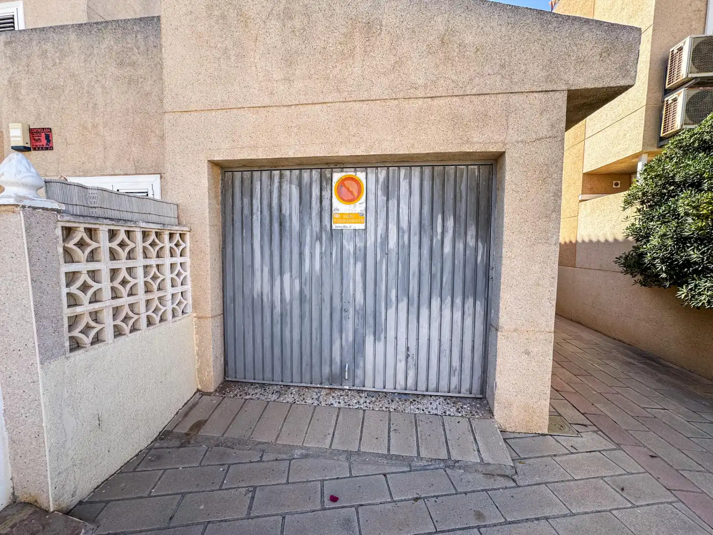 Parking de Casa o chalet en venta en Torrevieja con Aire acondicionado, Calefacción y Terraza