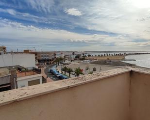 Dormitori de Apartament en venda en San Pedro del Pinatar amb Aire condicionat