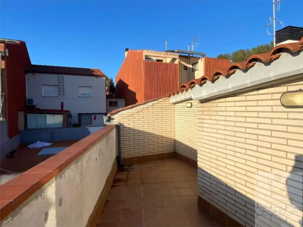 Außenansicht von Maisonette zum Verkauf in Rubí mit Terrasse und Balkon