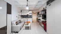 Sala d'estar de Àtic en venda en  Madrid Capital amb Calefacció i Terrassa