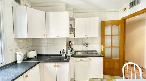 Foto 2 de Piso de alquiler en Calle Profesor Sainz Cantero, Centro - Sagrario, Granada Capital